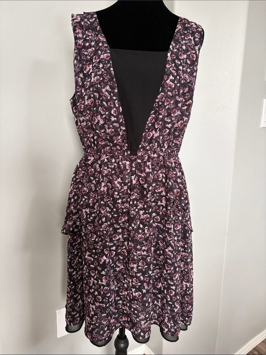 H&M Dresses & Skirts - H&M Black Dress with Pink Floral Print Midi